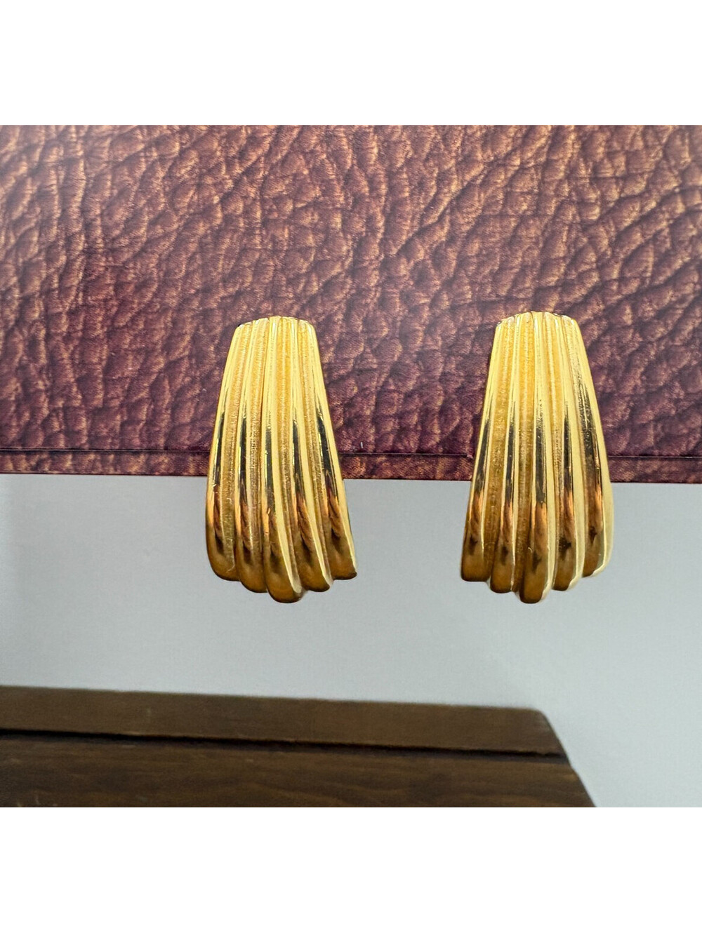 Vintage Givenchy J Shape Scoop Scallop Gold Tone Clips Earrings Bold Runway